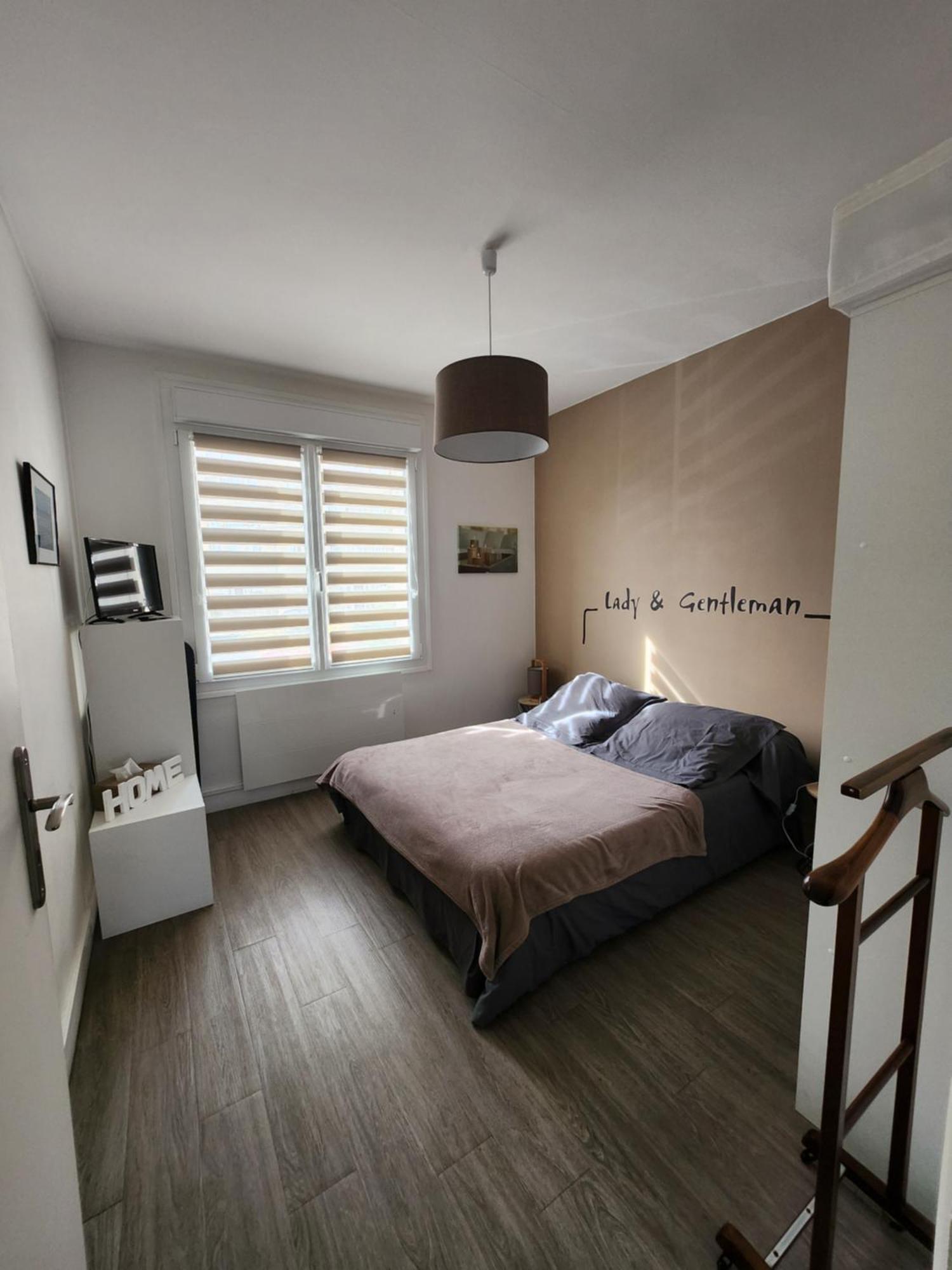 Appartement Quai Ouest, Vue Entree Port, Stationnement Gratuit, Lits Faits Pour Votre Arrivee, Serviettes De Toilettes Fournies Dieppe Exterior photo