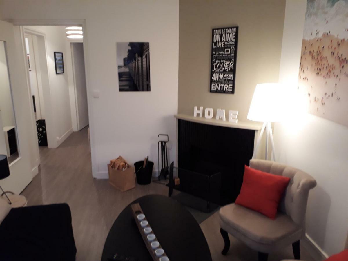 Appartement Quai Ouest, Vue Entree Port, Stationnement Gratuit, Lits Faits Pour Votre Arrivee, Serviettes De Toilettes Fournies Dieppe Exterior photo